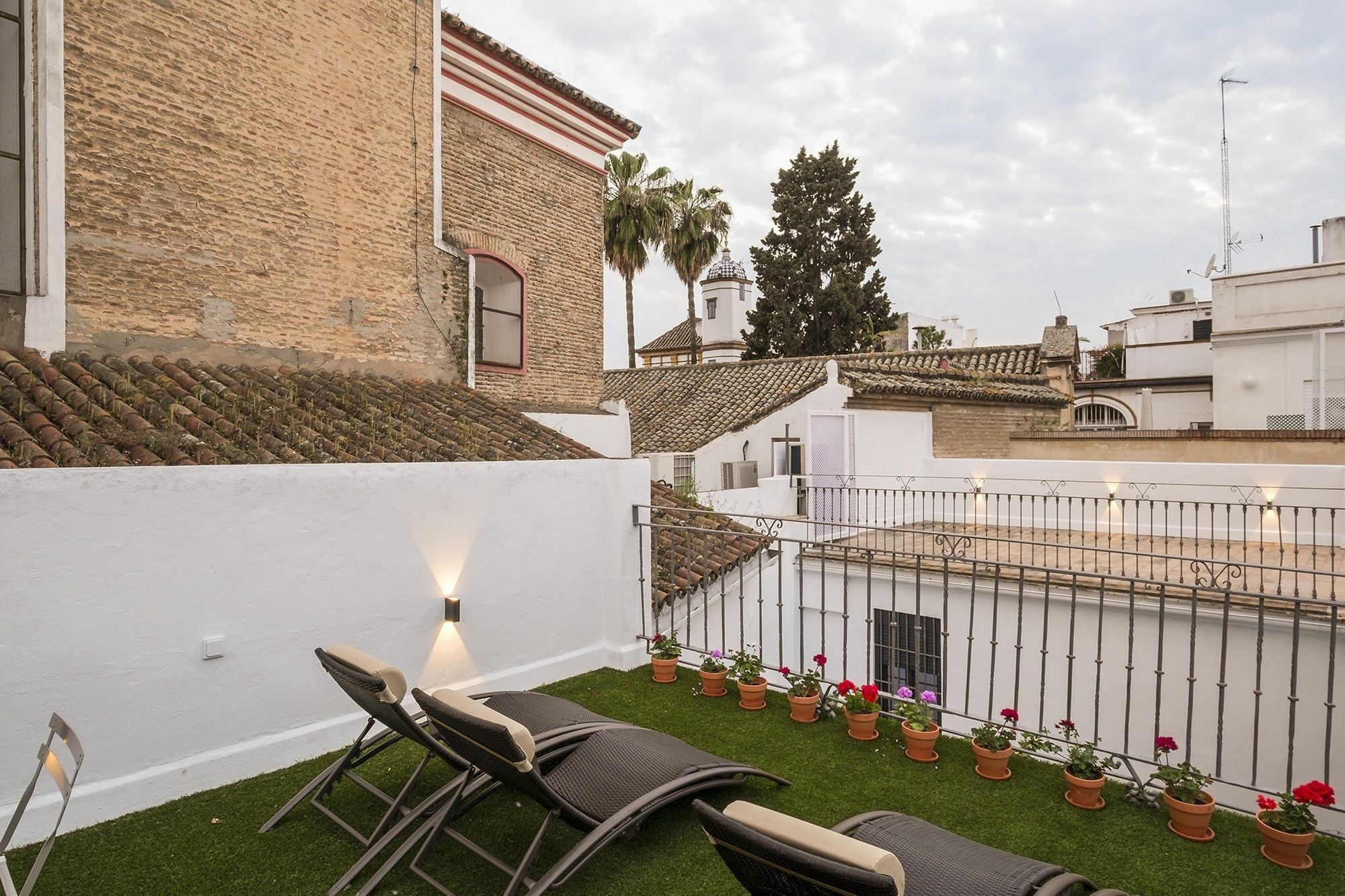 Selecta Apartments Los Venerables Севілья Екстер'єр фото