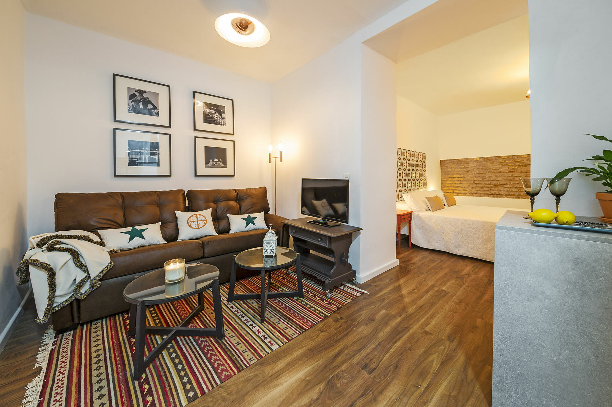 Selecta Apartments Los Venerables Севілья Екстер'єр фото